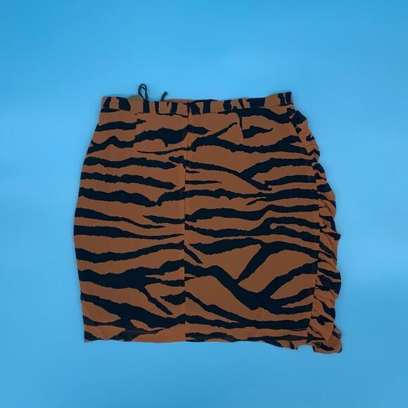 ALLSAINTS Nia Zephyr Animal Print Miniskirt-2 - Picture 5 of 7
